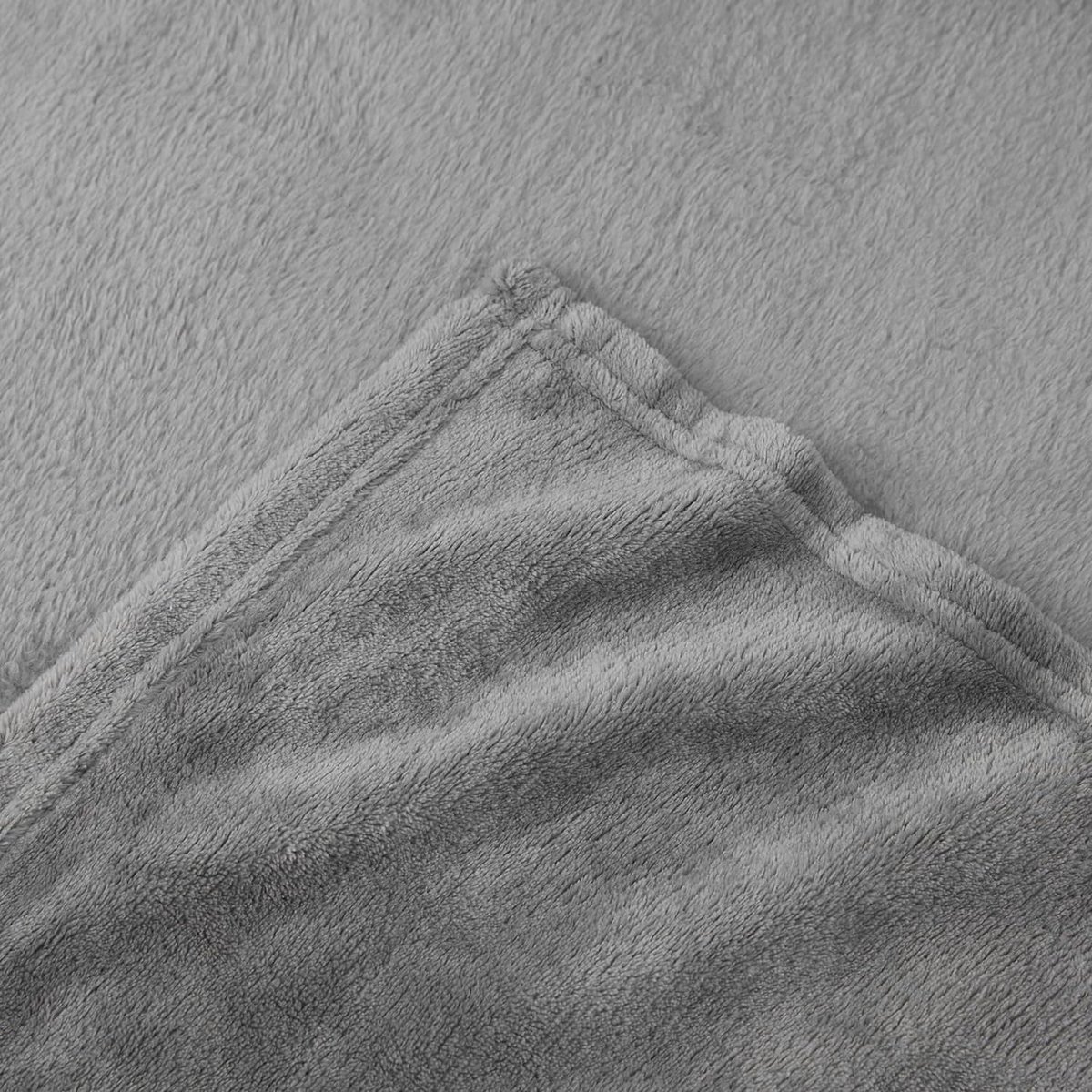 Knuffeldeken wollig fleecedeken grijs deken bank XL 150 x 200 cm warme bankdeken knuffelige woondeken lichtgrijs zacht als woonkamer deken bankdeken