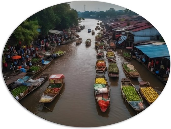 Dibond Ovaal - Markt - Boten - Groente - Fruit - Mensen - Rivier - 68x51 cm Foto op Ovaal (Met Ophangsysteem)