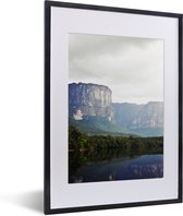 Fotolijst incl. Poster - De jungle en het berglandschap van het Nationaal park Canaima in Venezuela - 30x40 cm - Posterlijst