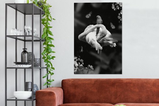 Tableau sur toile Flamingo avec papillons dans la jungle - noir et blanc - 80x120 cm - Décoration murale