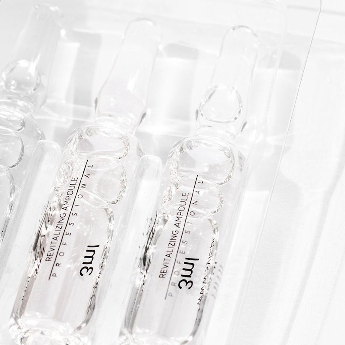 DermaSyis Revitalizing Ampullen 10 x 3ml.