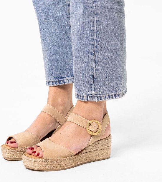 Manfield - Femme - Chaussures compensées en daim beige - Taille 42