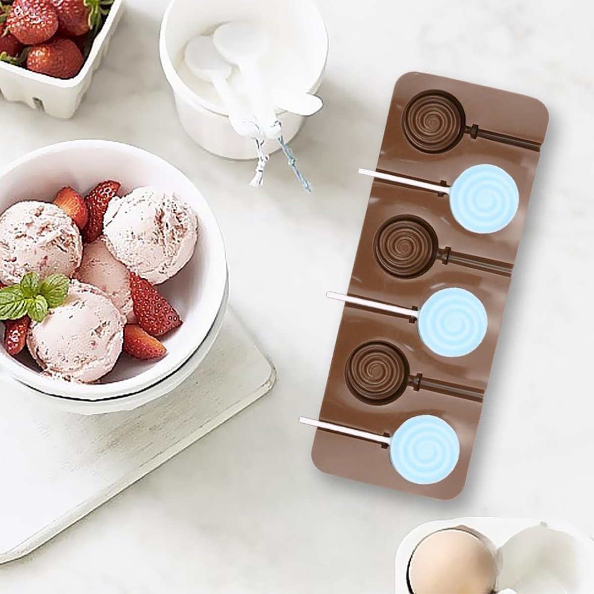 Artisanale lolly hartvorm met roze en witte strepen - Communie