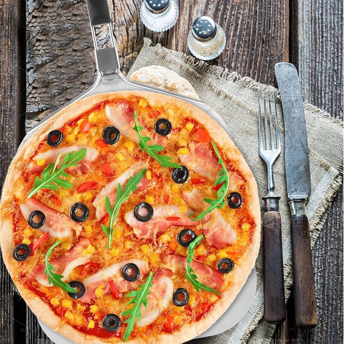 Pizzaschep, de pizzaschil die de pizza perfect overbrengt, pizzapeddel met handv