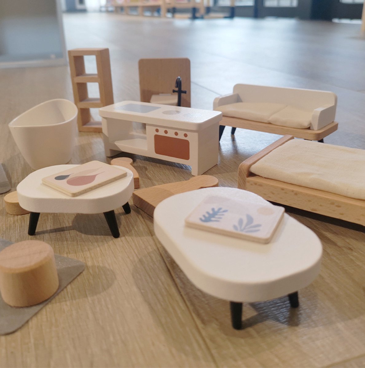 Buxibo Houten Poppenhuis - Kinderhuis voor Poppen met Meubels - Speelhuisje van Hout — afbeelding 3