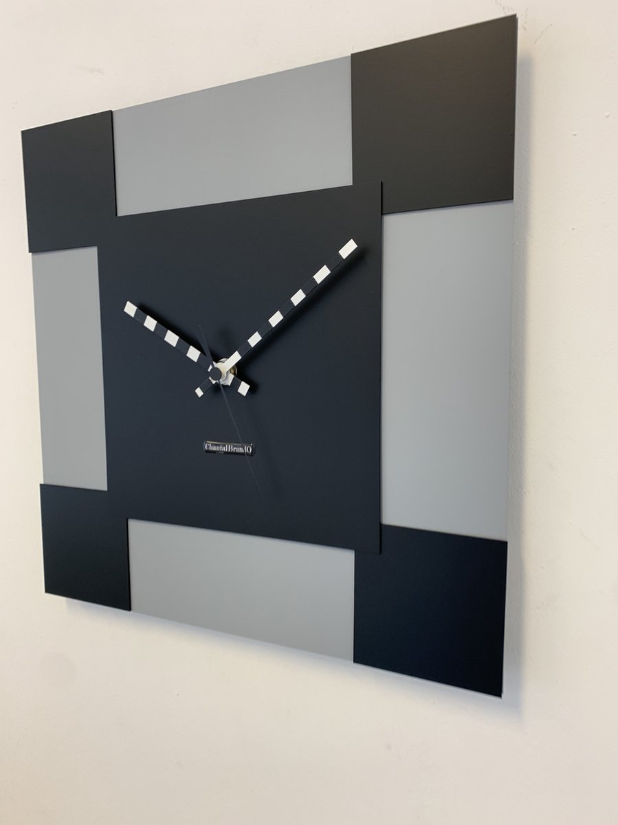 ChantalBrandO Wandklok TOSCANE PIAZZA NERO Modern Design