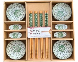 Sushi Servies Set - 4 persoons - Sauskommetjes, Eetstokjes & Opleggers - Japans Handbeschilderd Keramiek - Groen