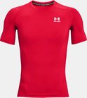 Rood sportshirt van Under Armour met korte mouwen en logo op de borst.