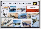 Militaire vliegtuigen – Luxe postzegel pakket (A6 formaat) : collectie van 25 verschillende postzegels van militaire vliegtuigen – kan als ansichtkaart in een A6 envelop - authenti