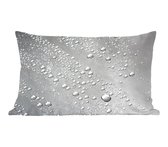 Sierkussens - Kussen - Metalen achtergrond met waterdruppels - 50x30 cm - Kussen van katoen