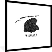 Fotolijst incl. Poster - Friesland - Nederland - Kaart - Zwart - 40x40 cm - Posterlijst