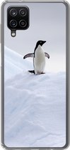 Geschikt voor Samsung Galaxy A12 hoesje - Pinguïn - IJs - Winter - Siliconen Telefoonhoesje