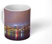 Mok - De skyline van Perth in Australië tijdens de nacht - 350 ML - Beker