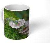 Mok - Witte paddenstoelen op mos - 350 ML - Beker