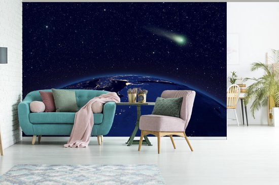 Papier peint photo peint photo vinyle - Comète au dessus d'une terre bleue largeur 330 cm x hauteur 220 cm - Tirage photo sur papier peint (disponible en 7 tailles)