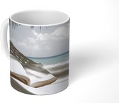 Mok - Hangmat - Boek - Strand - 350 ML - Beker