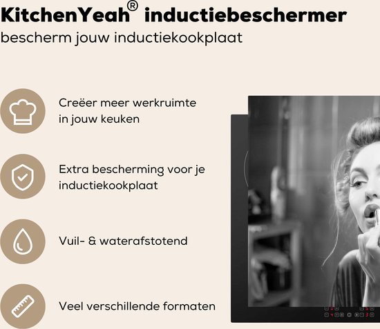 KitchenYeah® Inductie beschermer 77x59 cm - Vrouw - Make up - Vintage - Portret - Zwart wit - Kookplaataccessoires - Afdekplaat voor kookplaat - Inductiebeschermer - Inductiemat - Inductieplaat mat