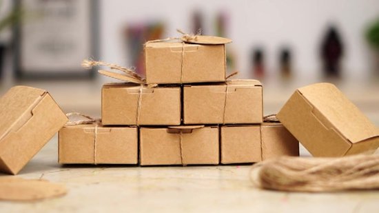 Kubus Geschenkdoosjes Wit Relief Met Hengsel 10x10x10cm 10stuks Krabbendam Kadoverpakking