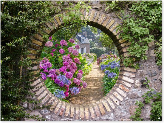 Tuinposter doorkijk - Hortensia - Bloemen - Huis - Natuur - Ronde doorkijk - Tuin - Tuindecoratie - Tuinschilderij voor buiten - Tuindoek - 160x120 cm - Schutting decoratie - Schuttingdoek