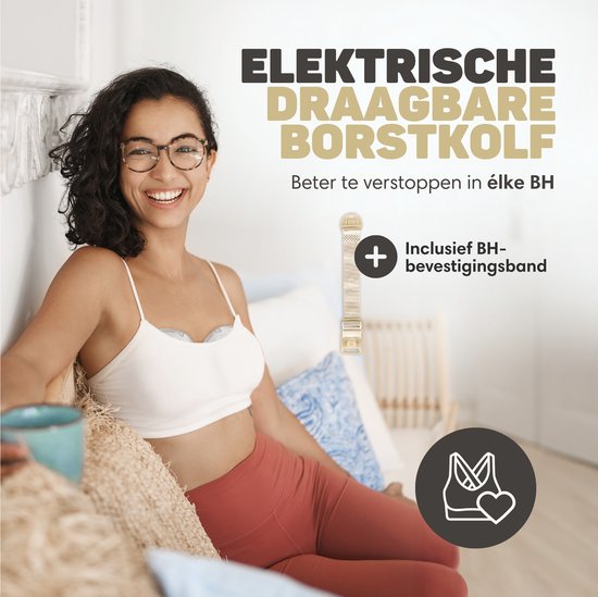 Vrouw met bril draagt een witte sportbeha met ingebouwde borstkolven.