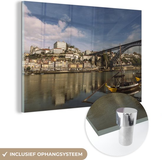 MuchoWow® Glasschilderij 90x60 cm - Schilderij acrylglas - Rivier - Porto - Brug - Foto op glas - Schilderijen