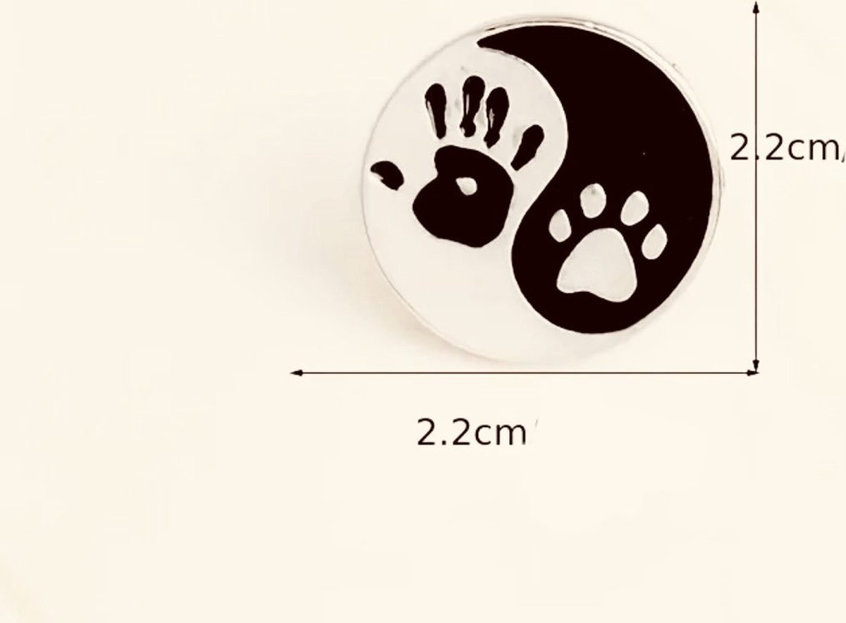 GoedeDoelen.Shop | Sierpin Hand Paw | Sierspeld | Dierenliefde | Pootafdruk | Yin Yang Pin | Unisex | Statement Sieraad | Stop Dierenleed | Afm 2,2 x 2,2 CM | Paws | Rescue Paws | Wellness-House